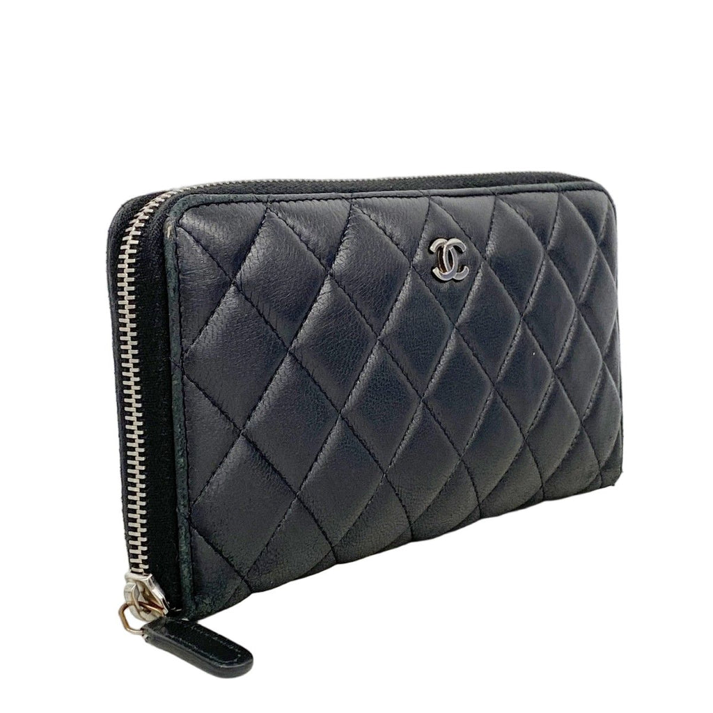 Chanel Wallet Quilted Lambskin Black Silver — view 2