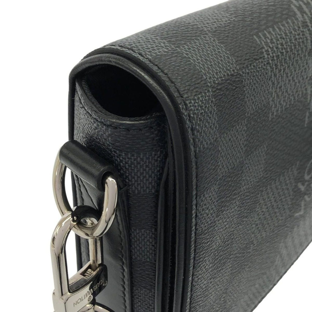 Louis Vuitton Damier Graphite Studio Shoulder Bag — view 5