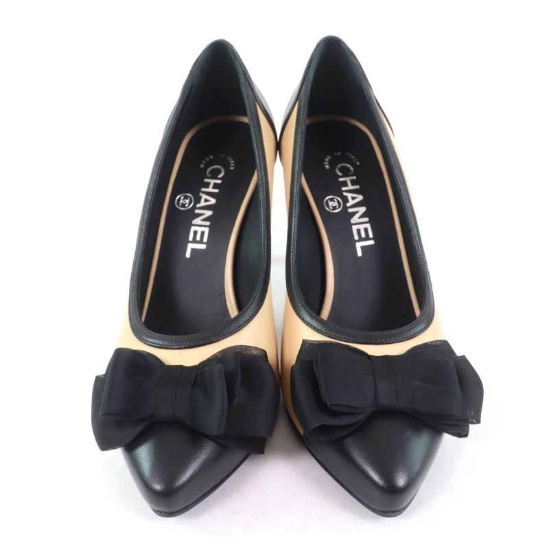 Chanel 17 P Ribbon Design With Coco Mark Hardware Bicolor Leather Pumps — view 4