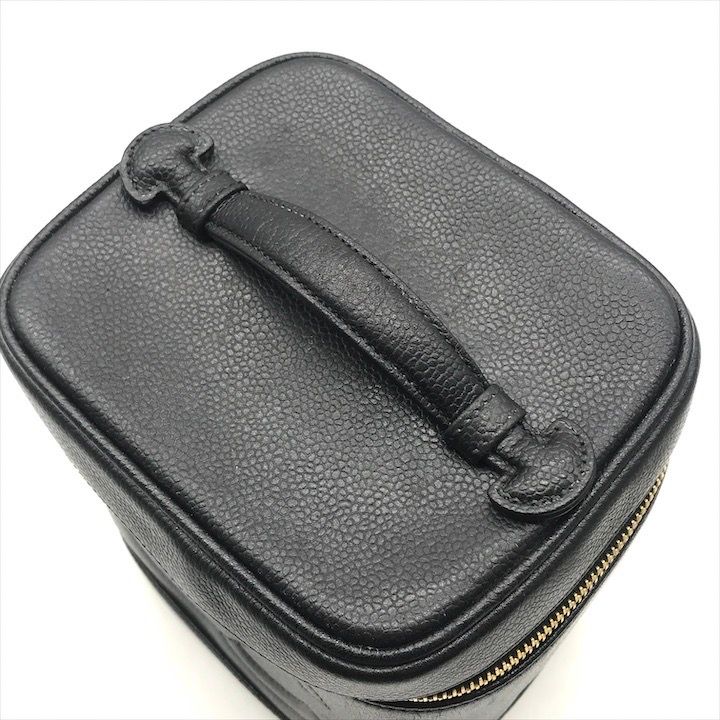 Chanel CC Logo Caviar Leather Vanity Hand Bag Black — view 7
