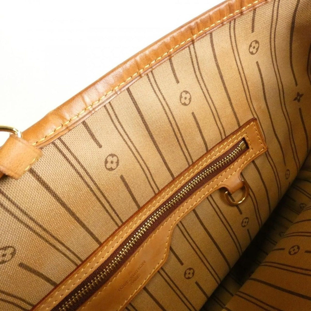 Louis Vuitton Monogram Delightful PM Shoulder Bag — view 9