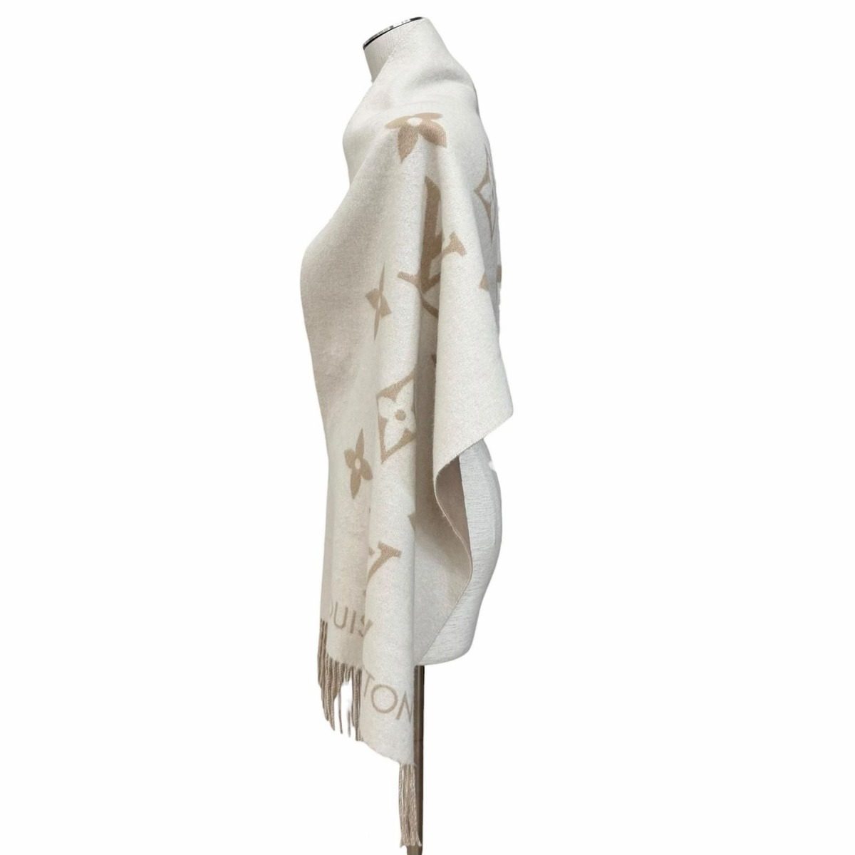 Louis Vuitton Scarf Reykjavik Cashmere Beige Logo — view 5