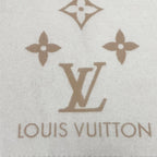 Louis Vuitton Scarf Reykjavik Cashmere Beige Logo — view 8