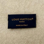 Louis Vuitton Scarf Reykjavik Cashmere Beige Logo — view 9