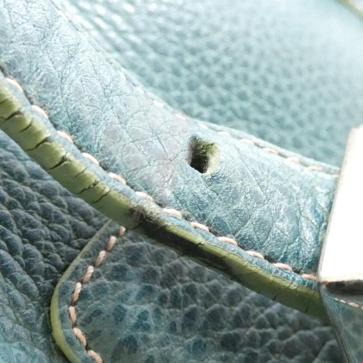 Loewe Senda Bag Leather Green — view 9