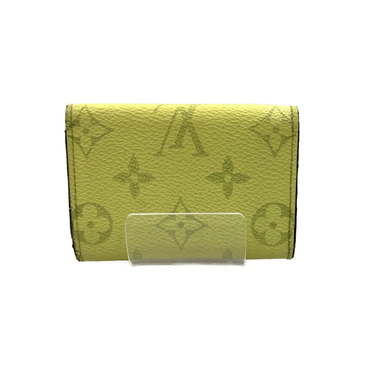 Louis Vuitton Yellow — view 2
