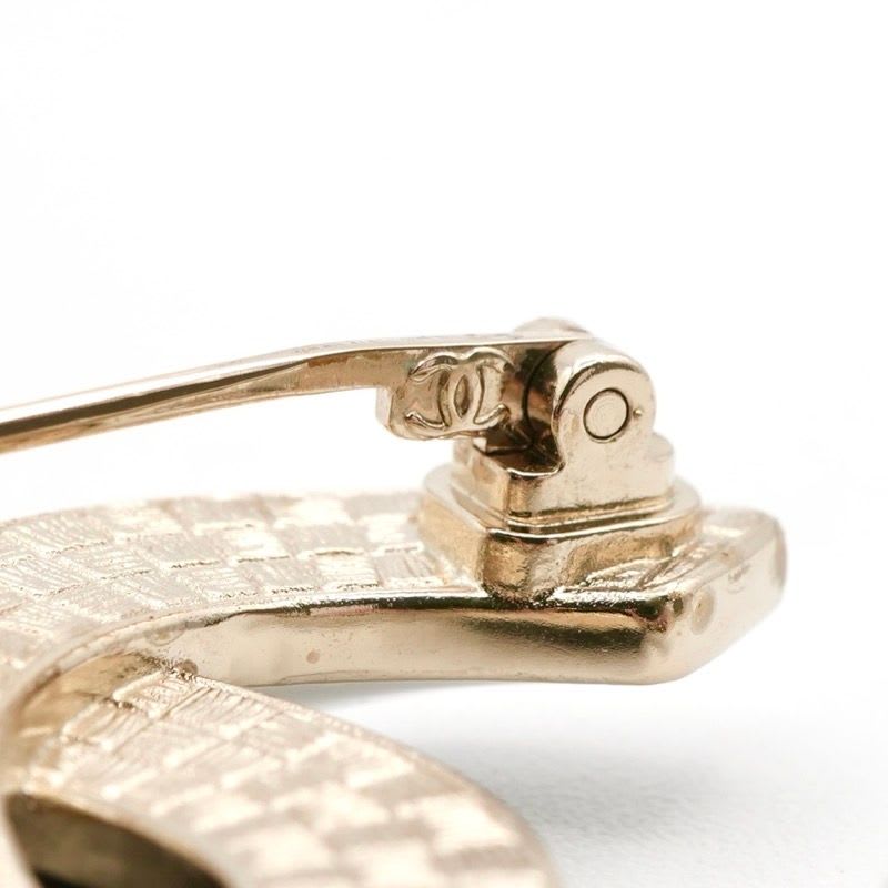 Chanel Brooch Corsage Gold Black Coco Mark Bicolor — view 9