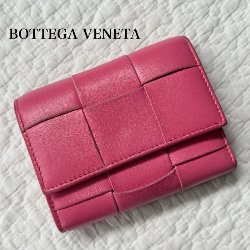 Bottega Veneta Trifold Wallet Cassette Intrecciato Leather Compact