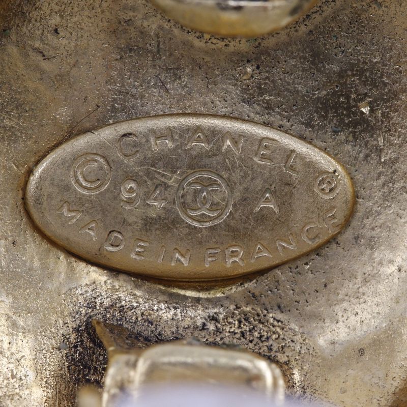 Chanel Coco Mark Vintage Gold Plated 94 a 26.0 g Earrings — view 8