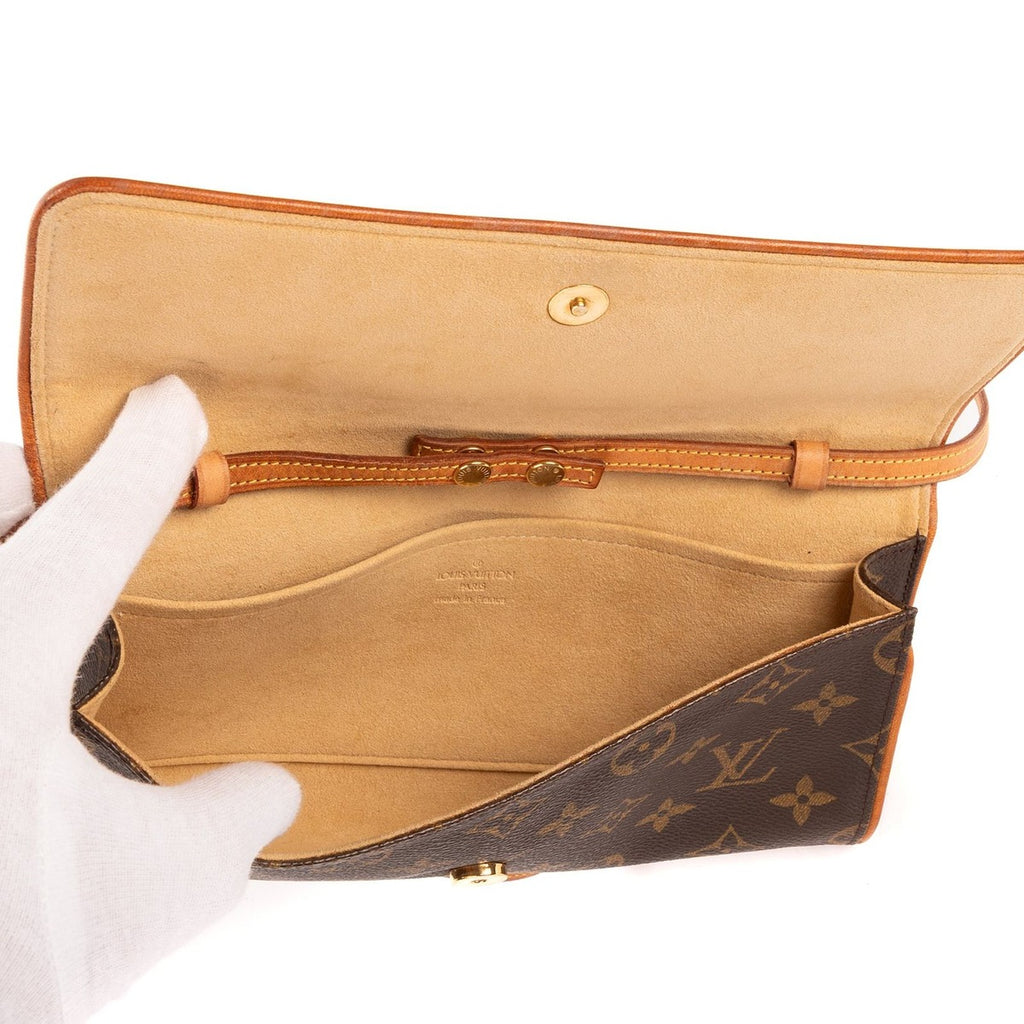 Louis Vuitton Twin Brown Monogram Canvas — view 9