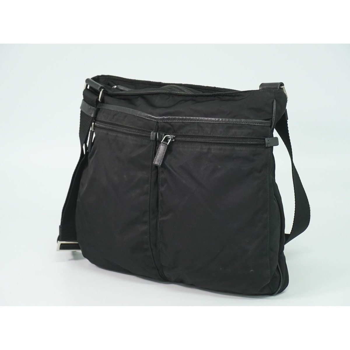 Prada Tessuto Shoulder Bag Pochette Nylon Black — view 2