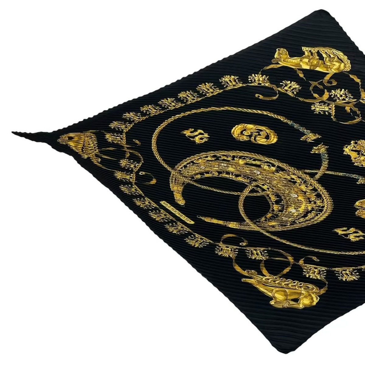 Hermes Pleated les Cavaliers D'or Golden Knight Scarf Silk Black — view 2