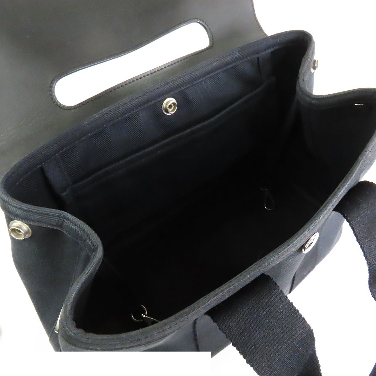 Hermes Valparaiso PM Black Silver Toile Chevron Leather Handbag — view 5