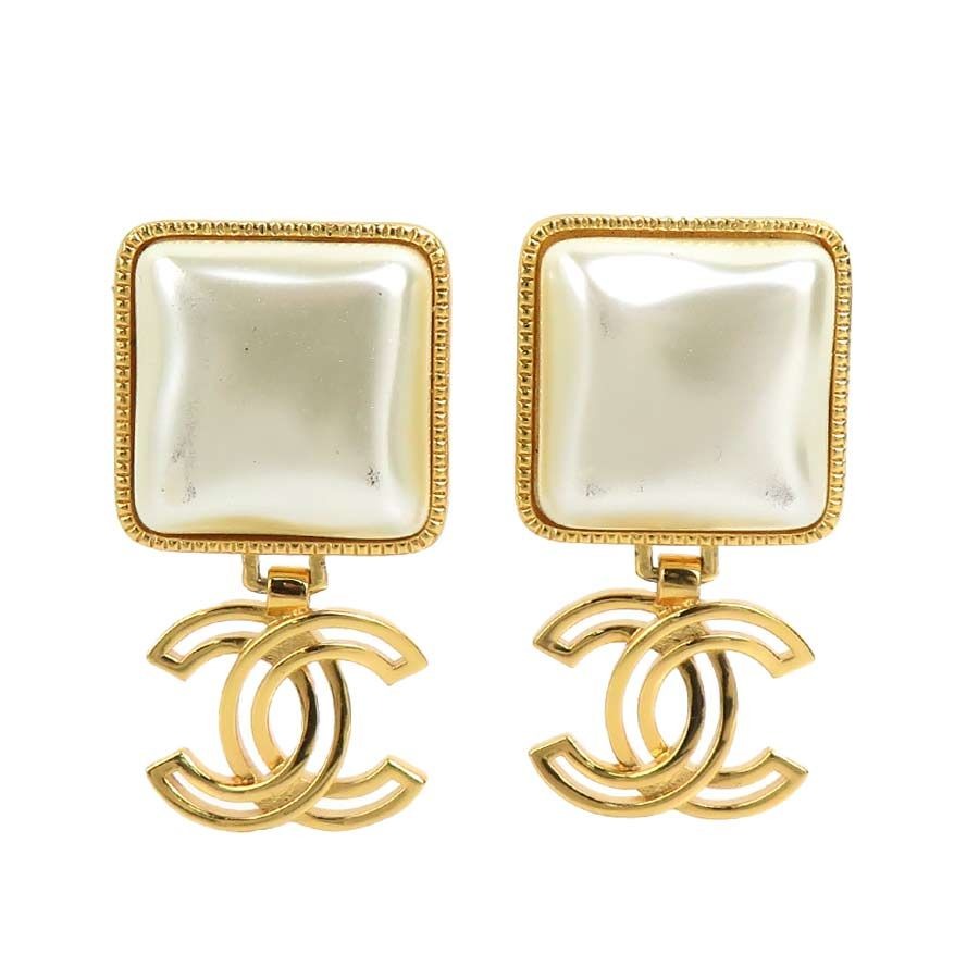 Chanel Earrings White Gold