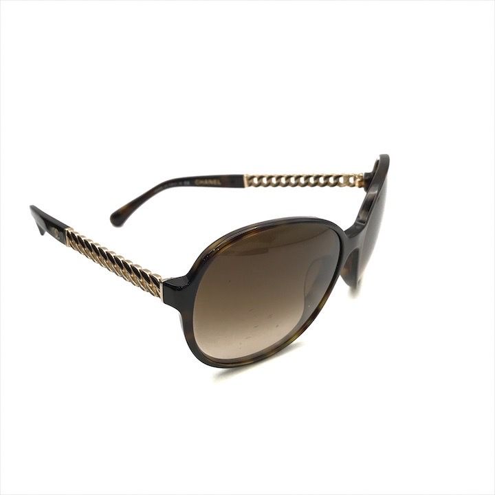Chanel CC Logo Sunglasses Eyewear Tortoiseshell Pattern Chain Motif Brown — view 3