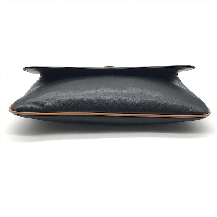 Celine Carriage Vintage Leather Clutch Black — view 3