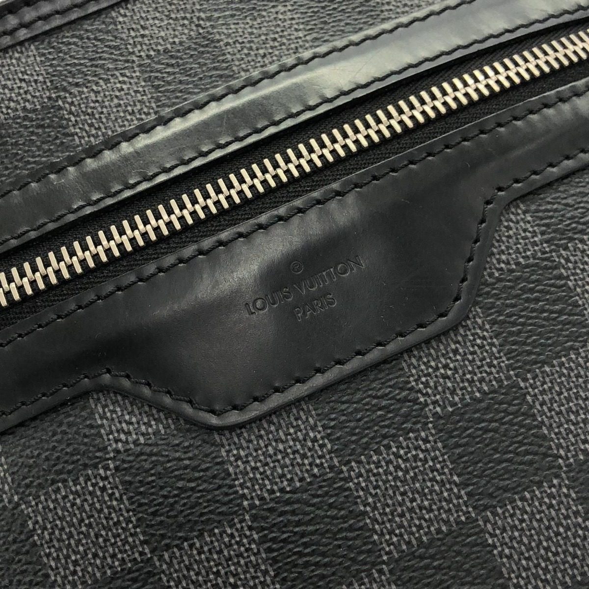Louis Vuitton Damier Graphite Thomas Shoulder Bag — view 4