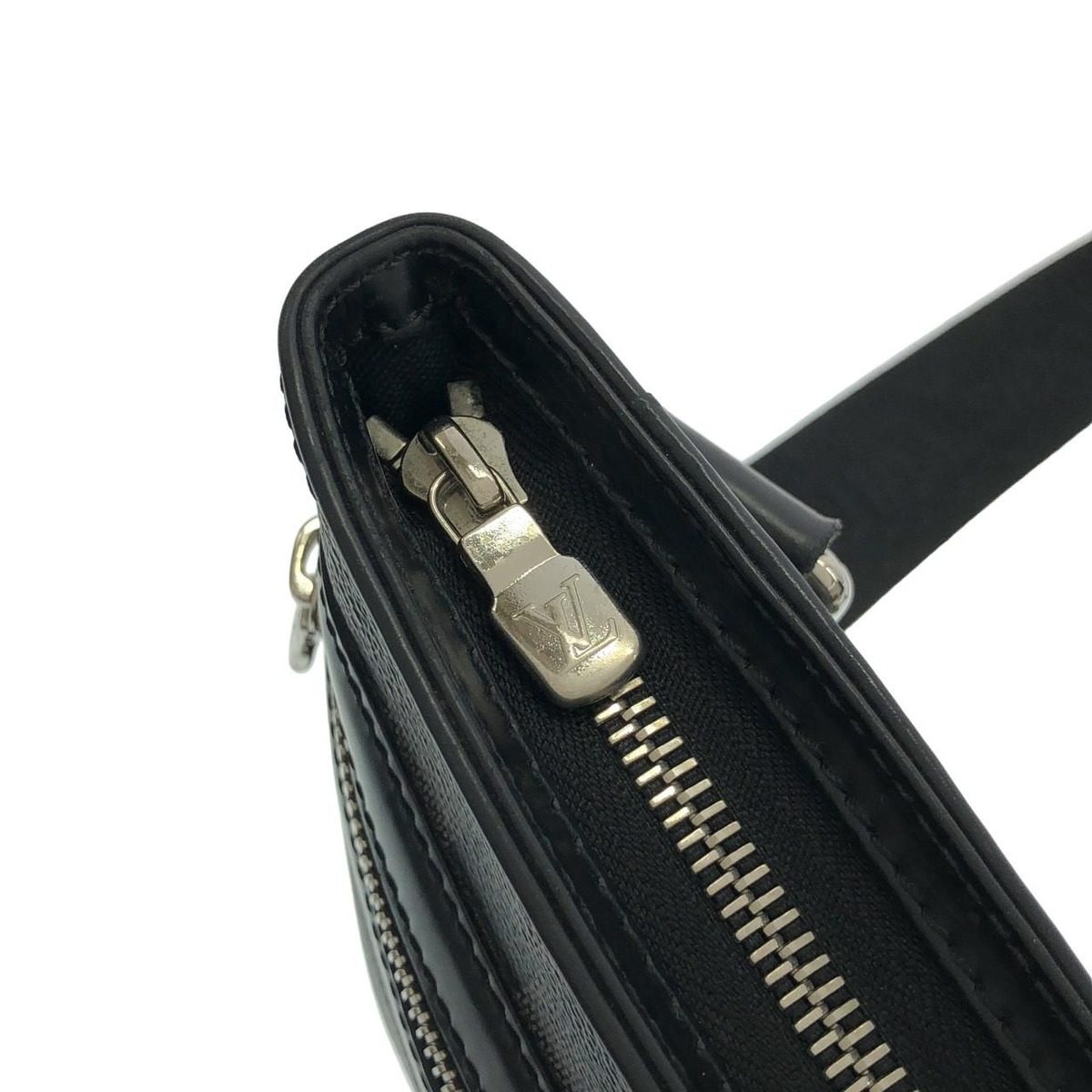 Louis Vuitton Damier Graphite Thomas Shoulder Bag — view 6
