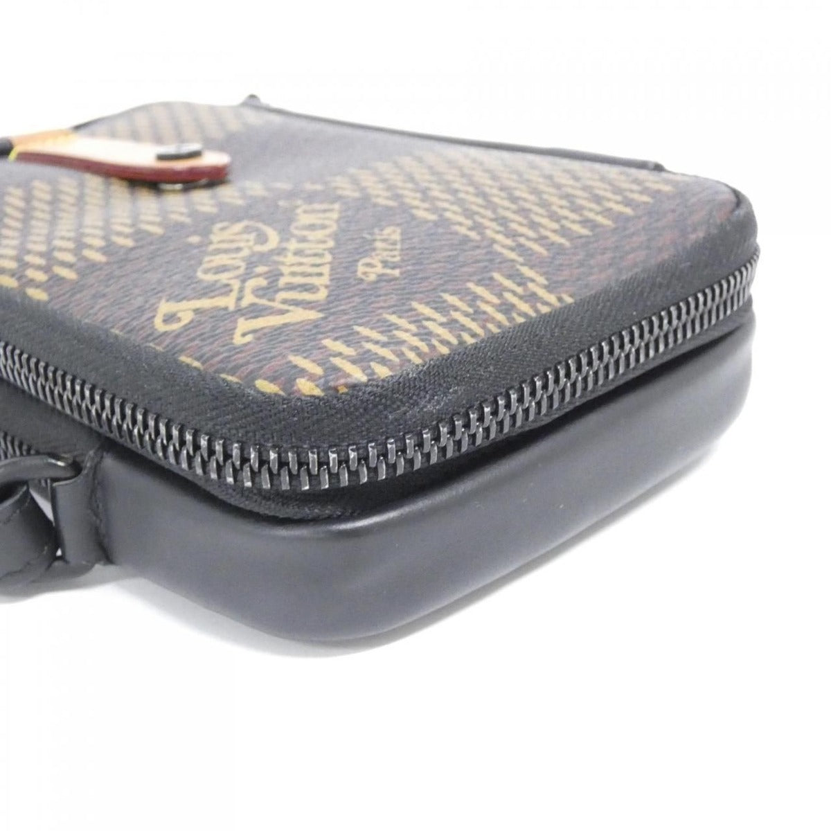 Louis Vuitton Damier Giant Double Phone Pouch Shoulder Bag — view 3