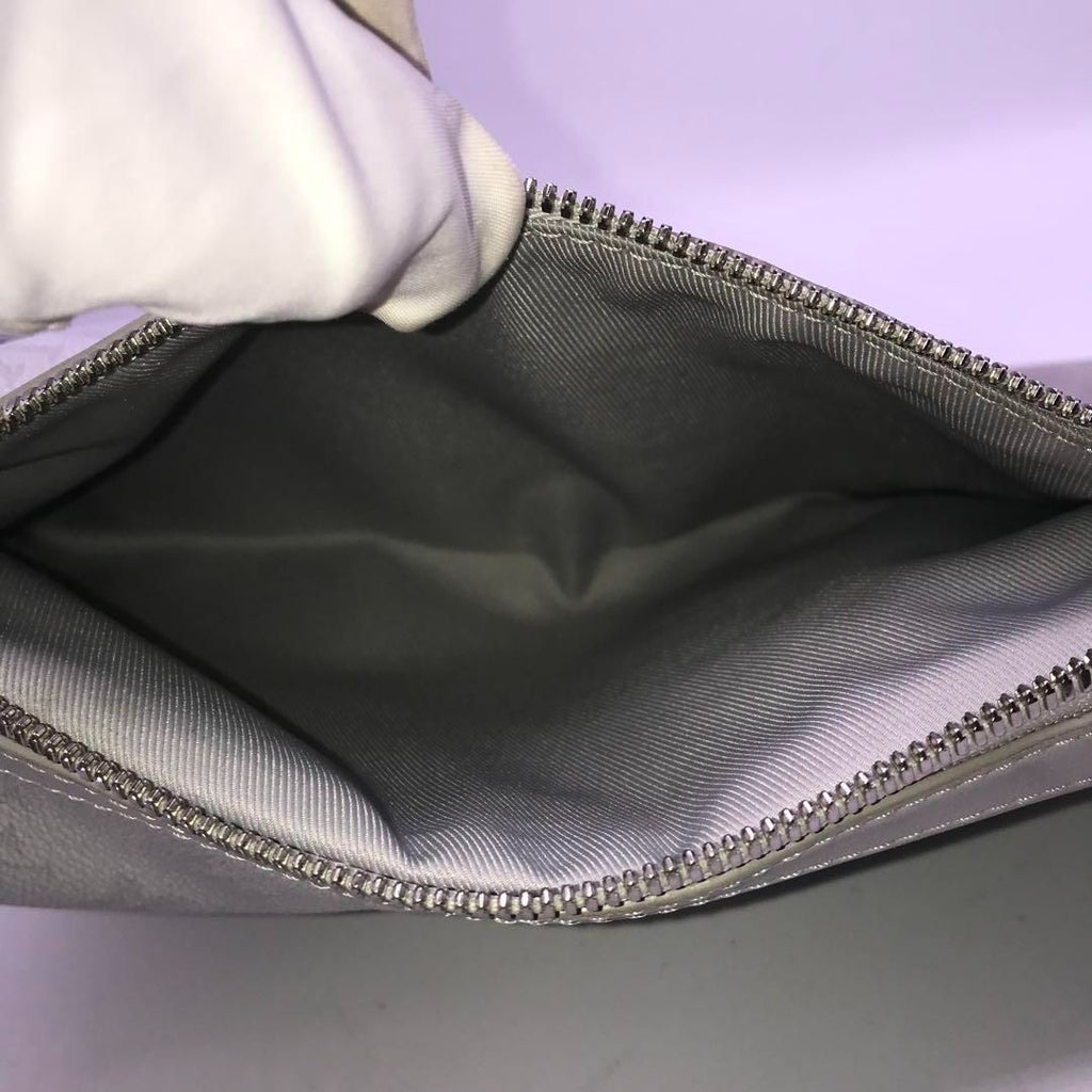 Louis Vuitton Monogram Logo Story Chokes Sling Bag Price Negotiation Welcome — view 6