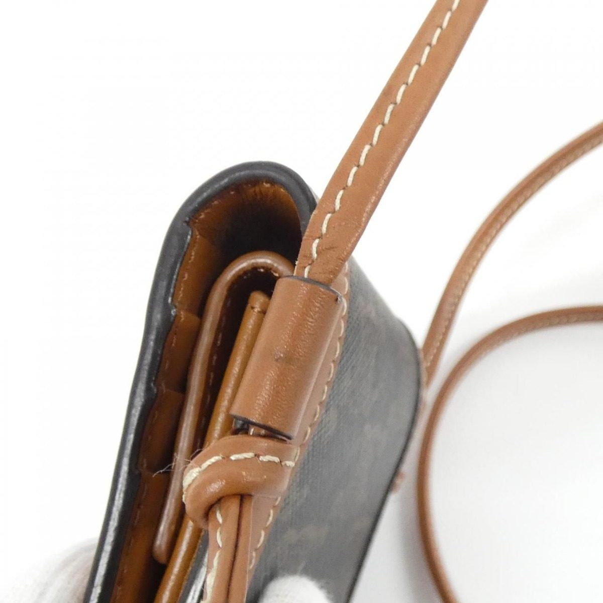 Celine Shoulder Wallet Tan — view 4