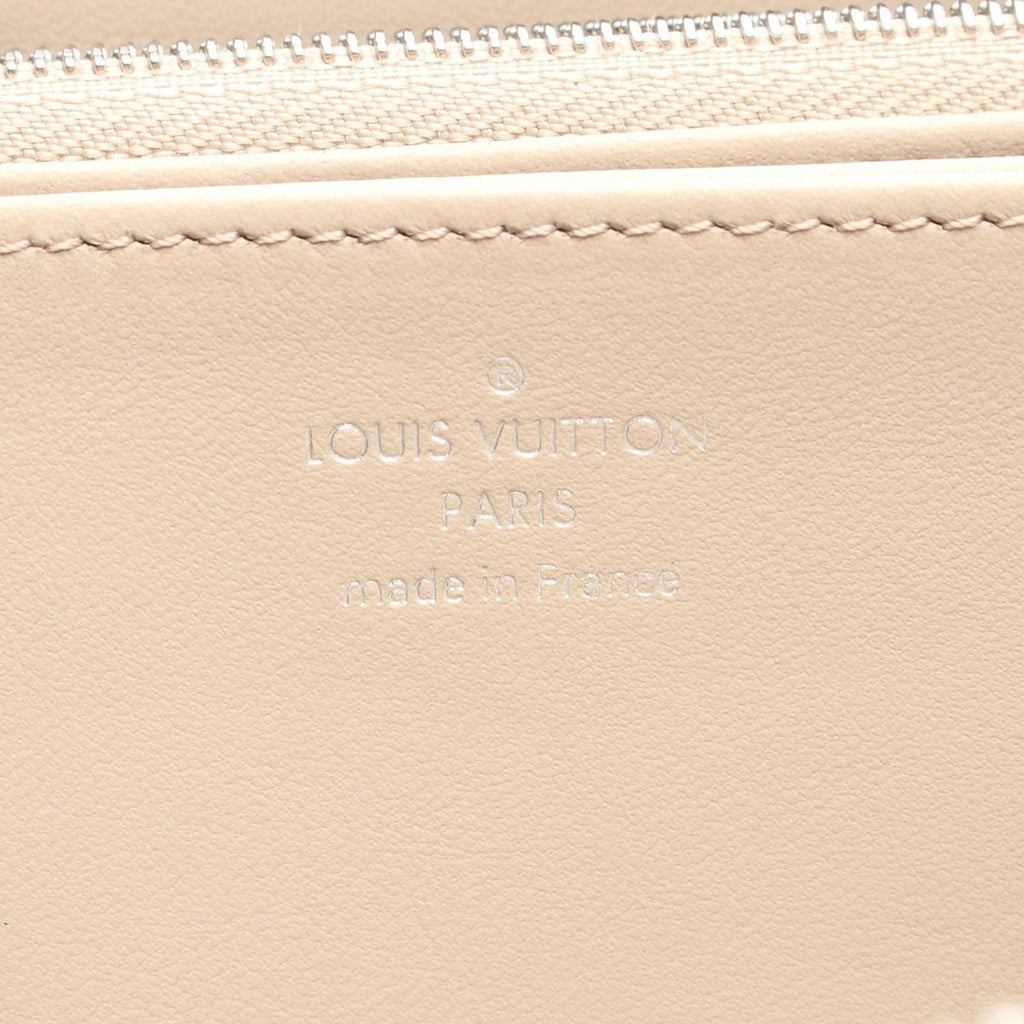 Louis Vuitton Round Wallet Zippy Galle Leather — view 4
