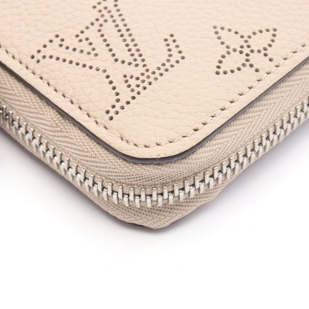 Louis Vuitton Round Wallet Zippy Galle Leather — view 7