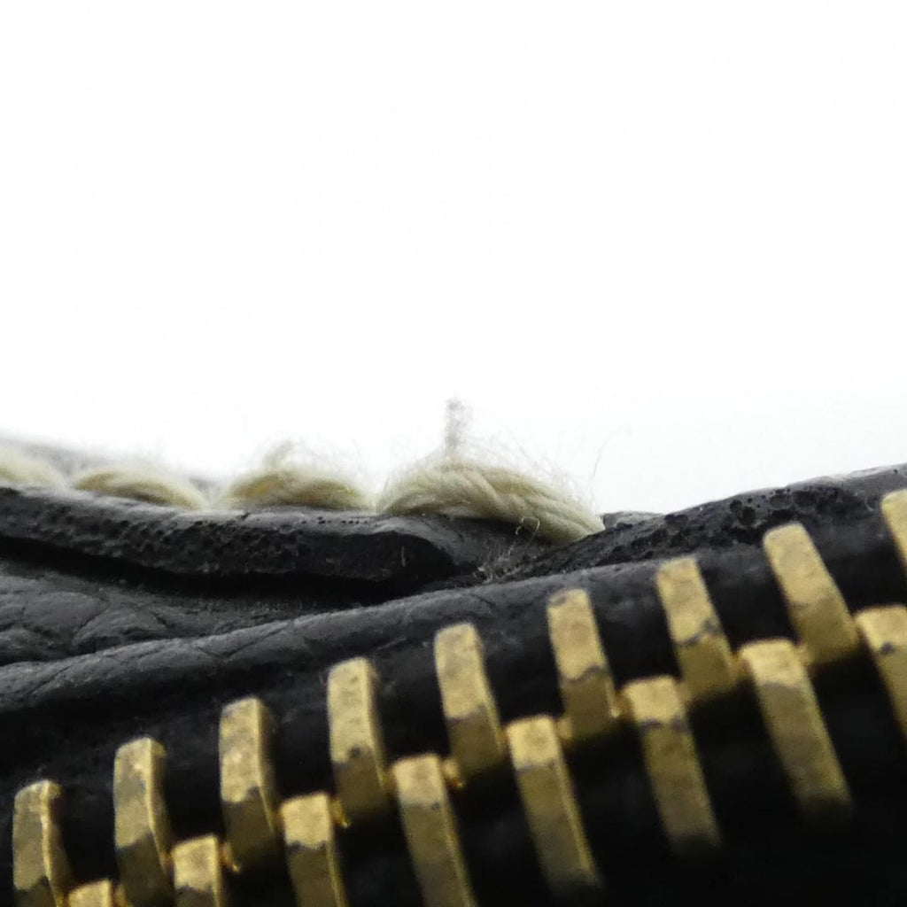 Chanel Vintage Shoulder Bag — view 7