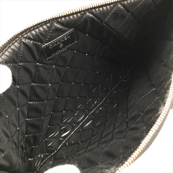 Chanel CC Logo Quilted Camellia Lambskin Clutch Black Pink Case — view 8