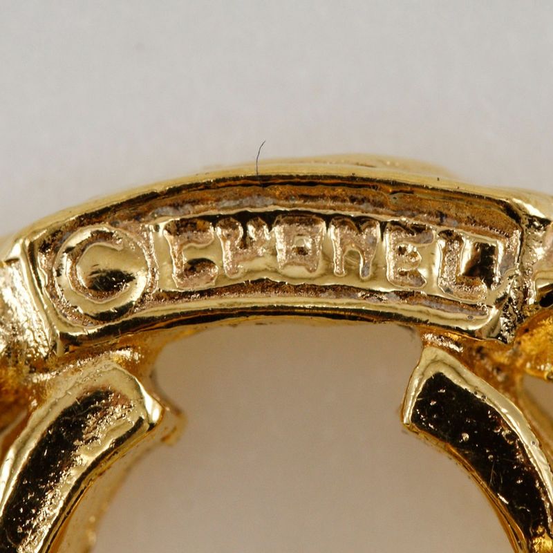 Chanel Coco Mark Vintage Gold Plated 7.0 g Earrings — view 7