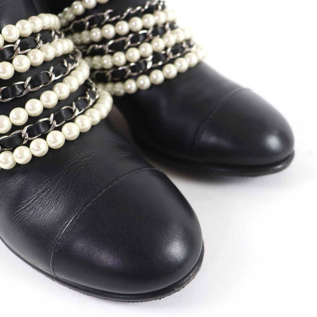 Chanel CC Logo Faux Pearl Chain Leather Short Boots Black 36 — view 8