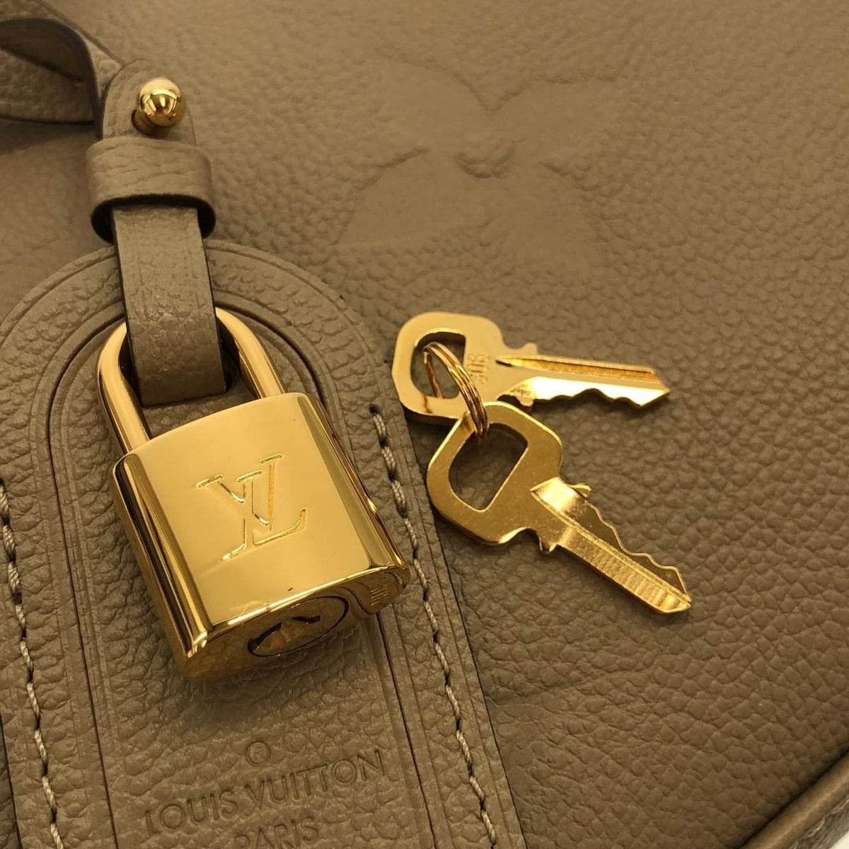 Louis Vuitton Monogram Empreinte Grand Palais MM Bag Tourterelle — view 6