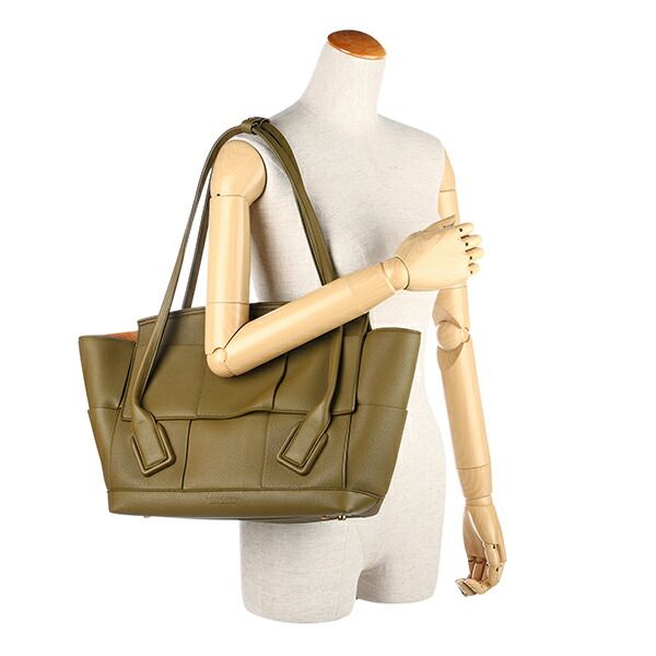 Bottega Veneta Handbag Arco Medium Khaki — view 6