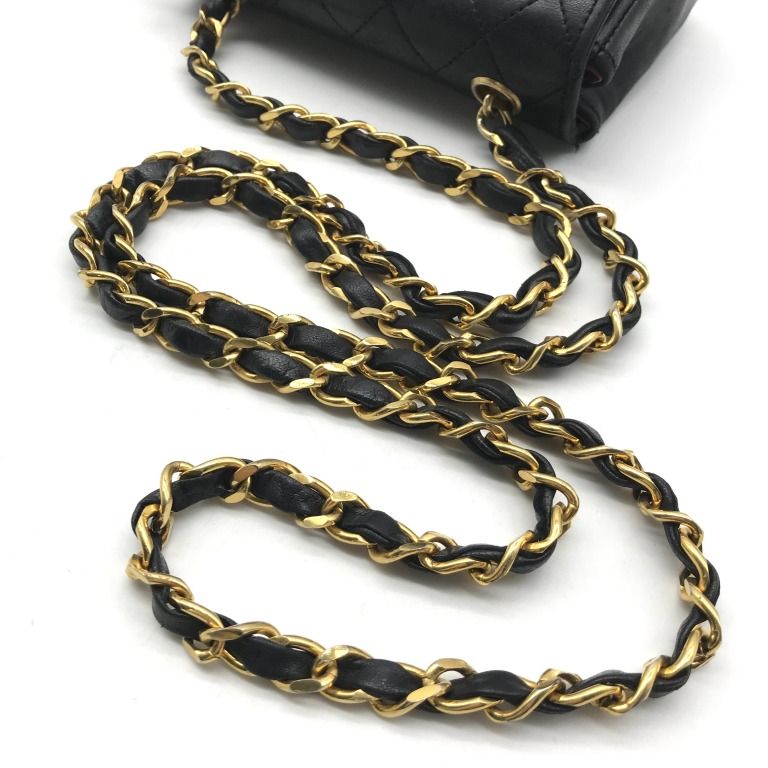 Chanel CC Logo Mini Quilted Lambskin Turnlock Chain Shoulder Bag Black — view 6