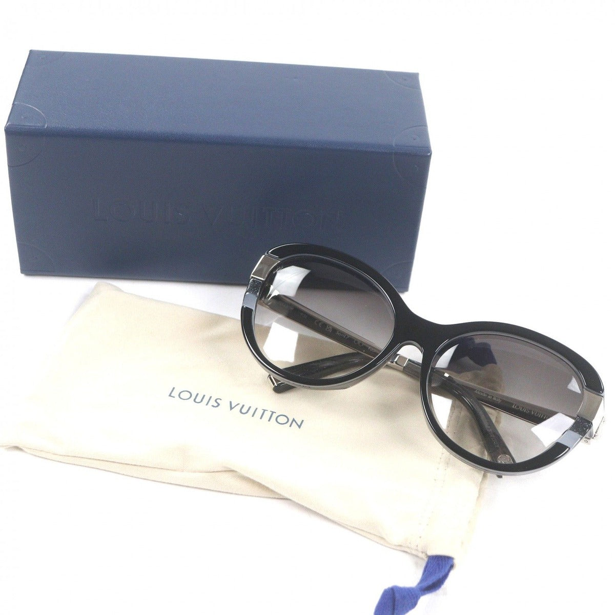 Louis Vuitton Petit Speson Cat Eye Glitter Sunglasses Black — view 2