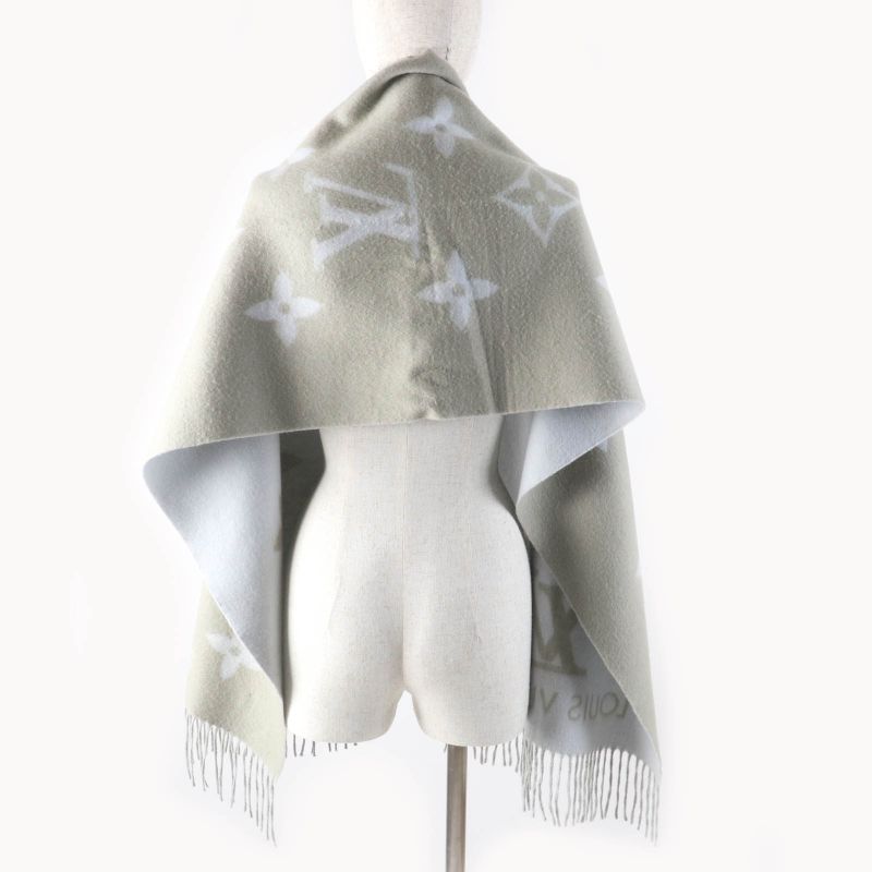 Louis Vuitton Echarpe Reykjavik 100% Cashmere Stole Grey Light Blue — view 5