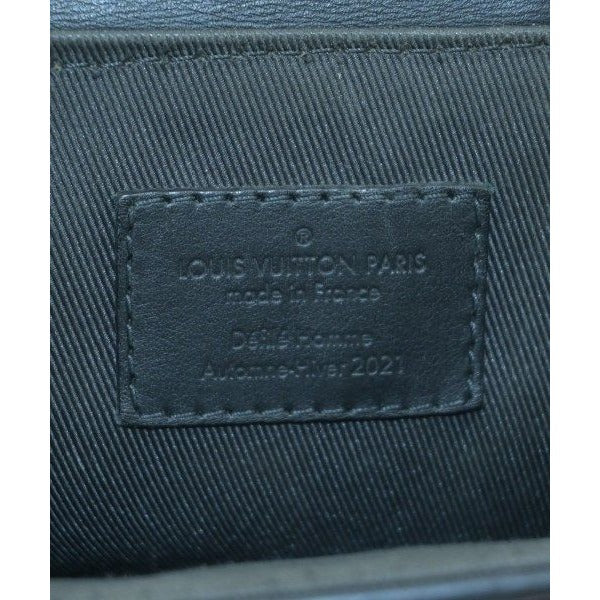 Louis Vuitton Shoulder Bag — view 5