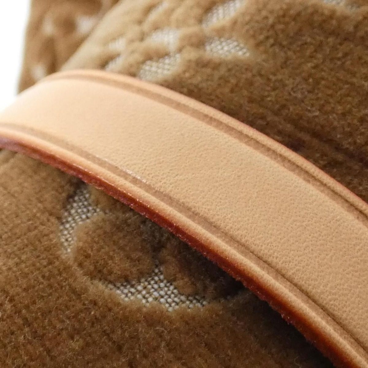 Louis Vuitton Dudu Teddy Bear Shoulder Bag — view 9