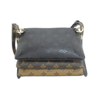 Louis Vuitton Monogram Pochette Lv3 Shoulder Bag — view 2
