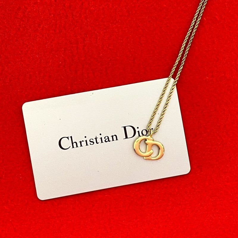 Christian Dior Vintage CD Logo Necklace Pendant Choker Accessory Gold 652-3 — view 2