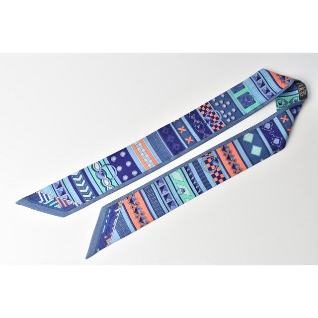 Hermes Twirly Scarf Medor Motif Blue Multi — view 2