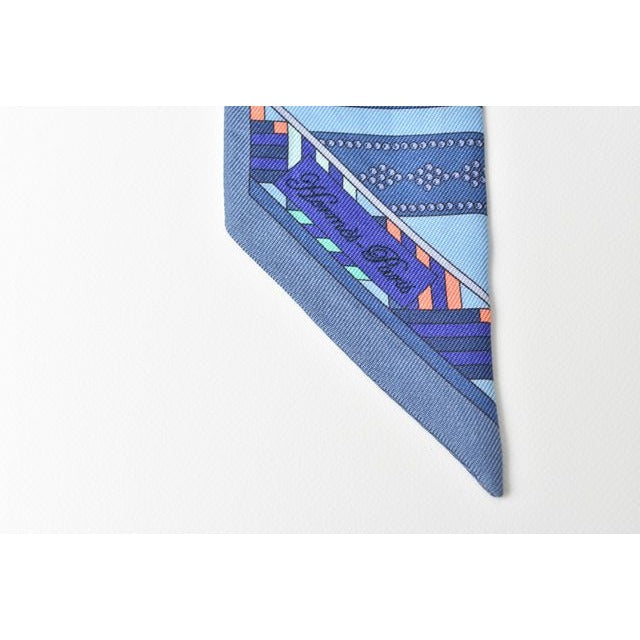 Hermes Twirly Scarf Medor Motif Blue Multi — view 8