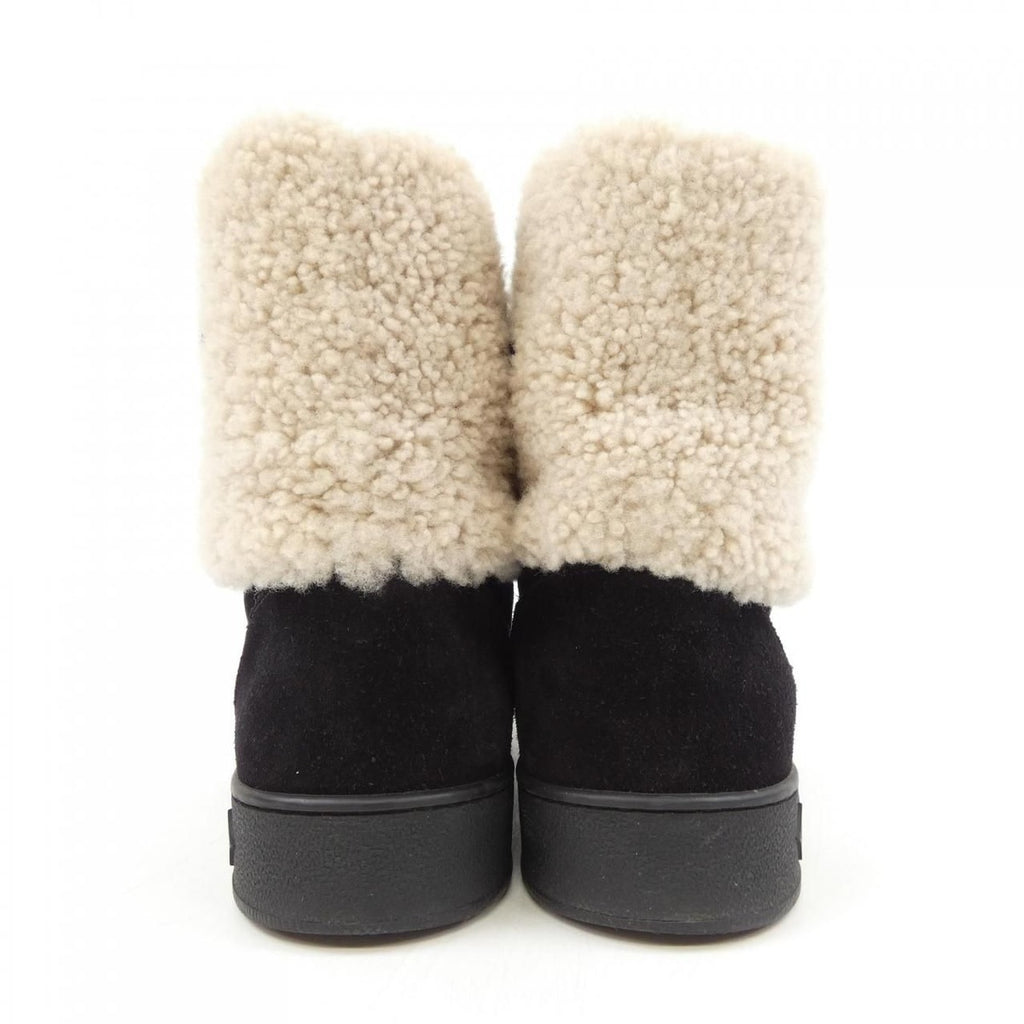 Louis Vuitton Snow Drop Flat Ankle Line Boots — view 5