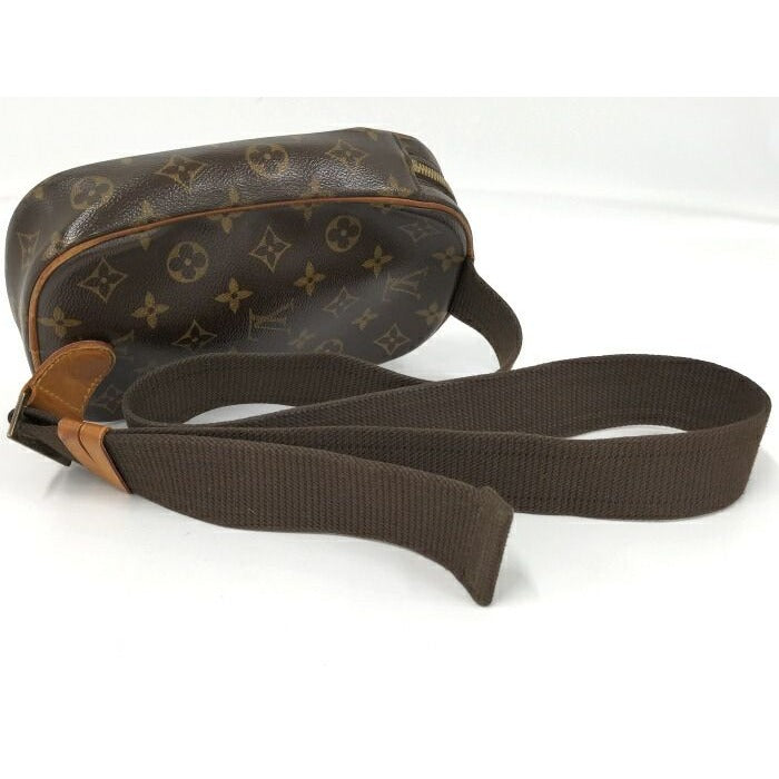 Louis Vuitton Pochette Gange Body Bag Monogram — view 4