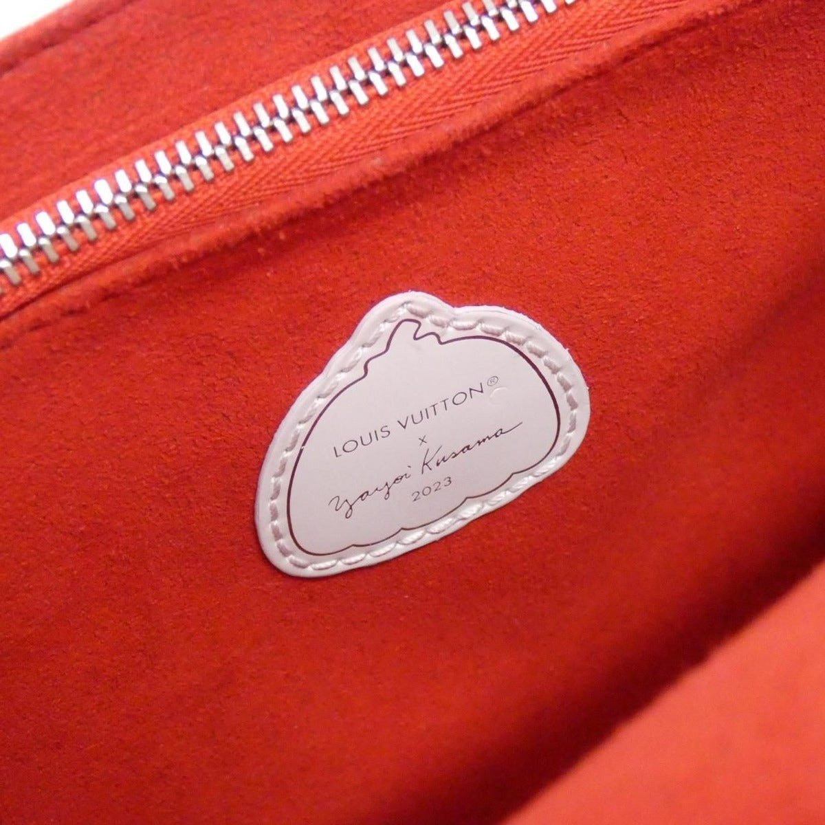 Louis Vuitton Epi Cluny Mini Bag — view 9