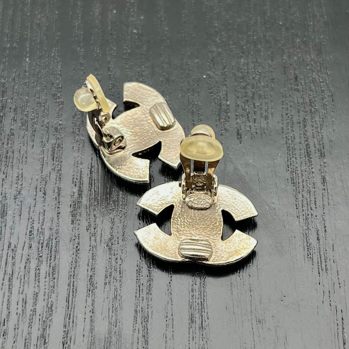 Chanel Earrings Rhinestone Gold — view 2