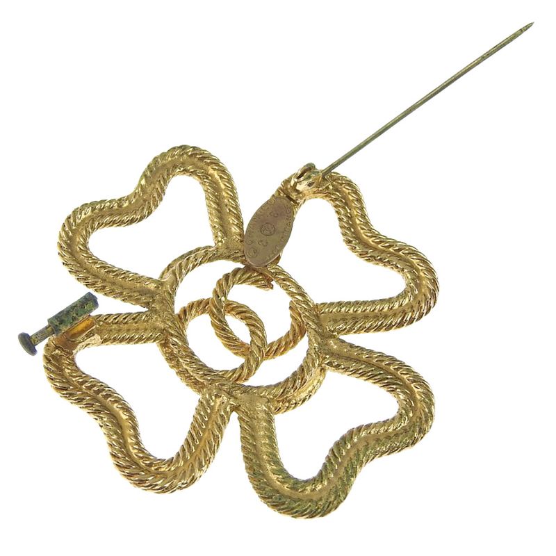 Chanel Clover Coco Mark Vintage Gold Plated 28 16 g Brooch — view 5