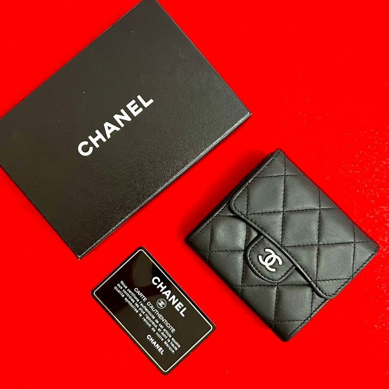Chanel Timeless Classic Quilted W Hook Lambskin Bifold