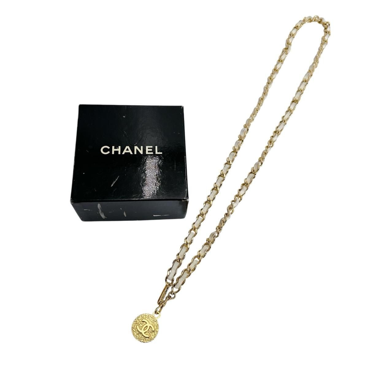 Chanel Belt Vintage Girogo Chain White Gold