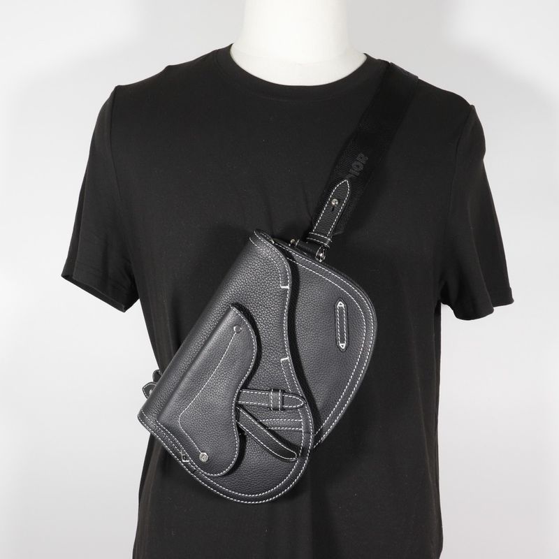 Dior Saddle Calf Black Body Bag — view 9